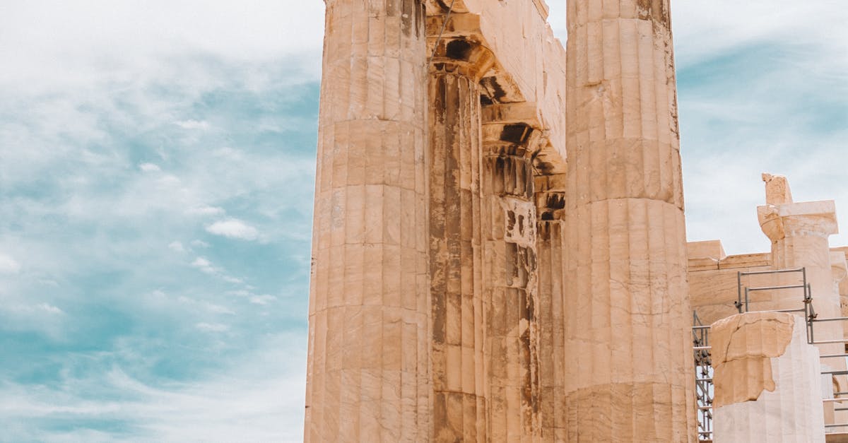 Essential Greece Travel Guide: Athens, Santorini, Crete, and the Ancient Ruins You Shouldn’t Miss