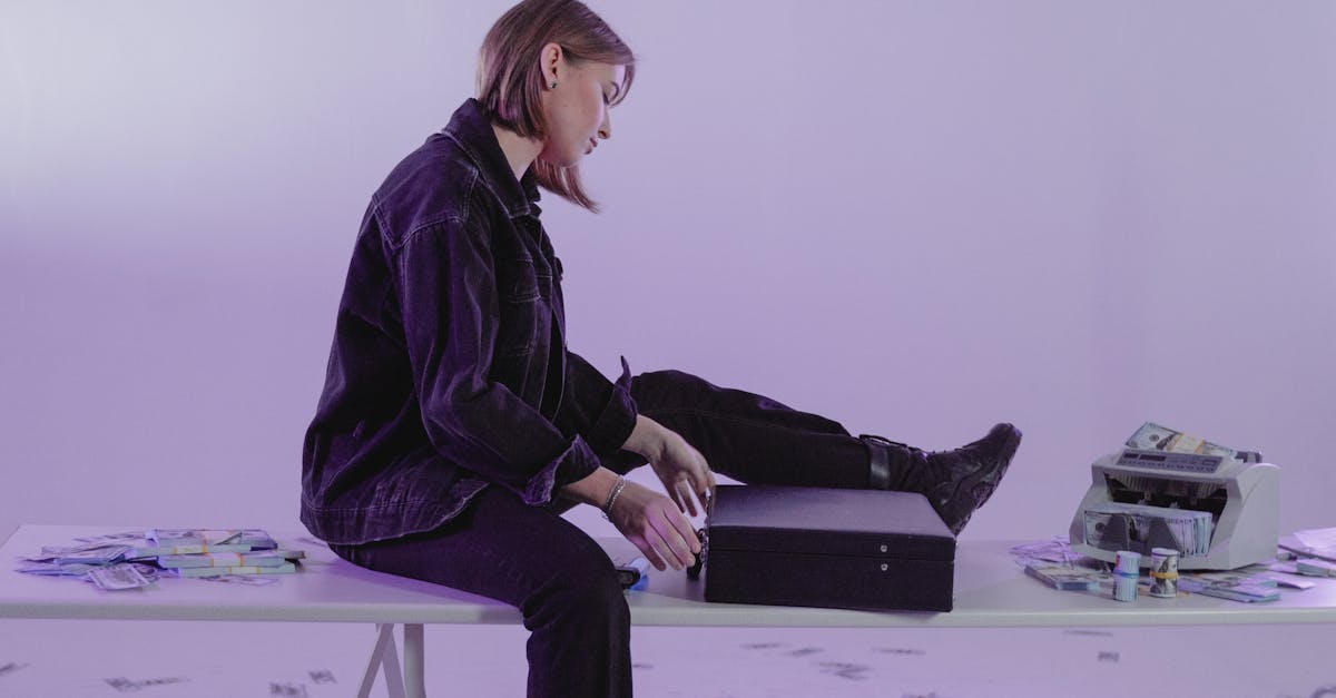 The Brink’s Heist: How Meticulous Planning Nearly Created the Perfect Robbery