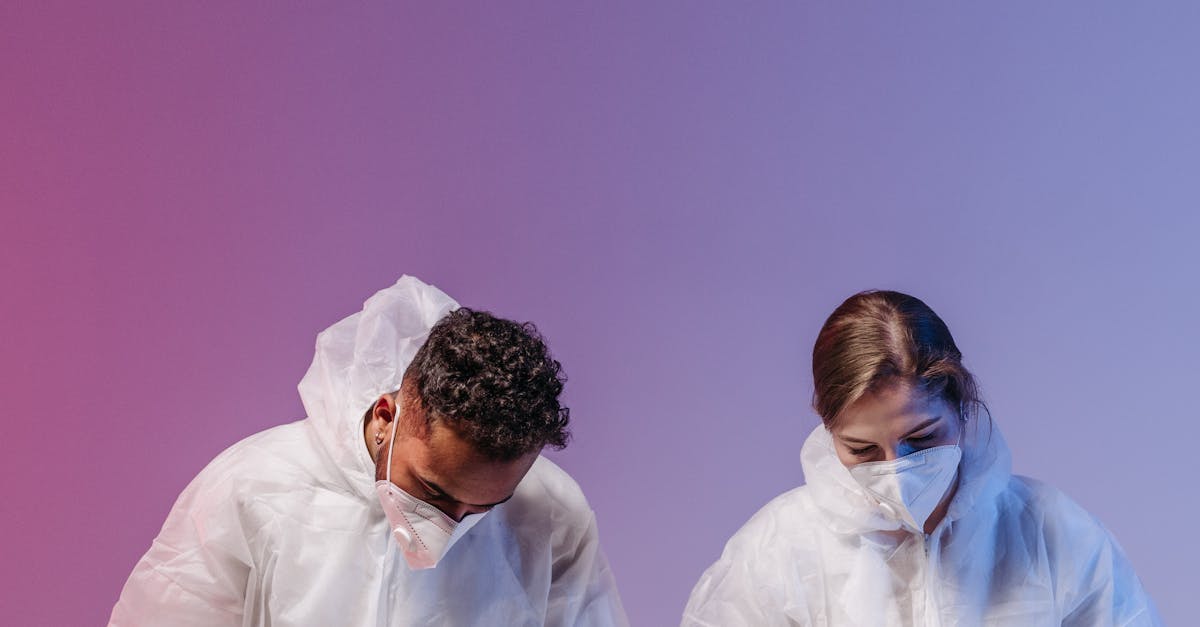 The Invisible Directors Within Us: How the Discovery of Hormones Revealed the Body’s Chemical Control System