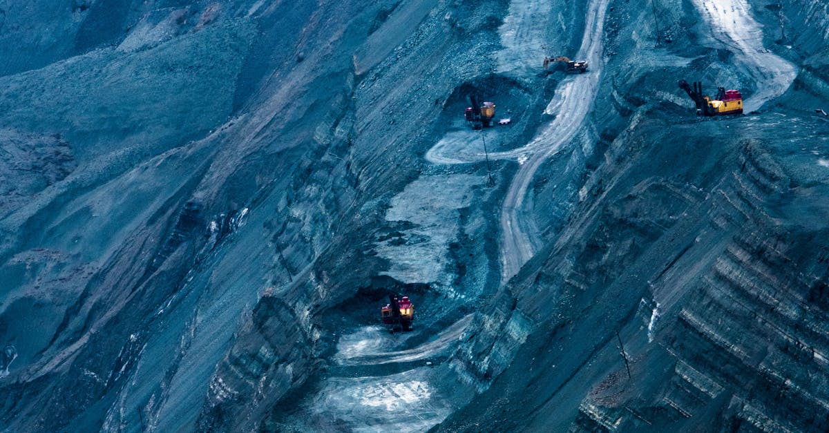 When the Sky Fell to Earth: How the Discovery of Gravity Unified the Heavens and the Ground Beneath Our Feet